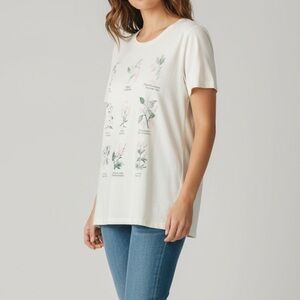 Poolhouse Women’s Mint Green Plant Graphic Short Sleeve Oversized Tee Medium